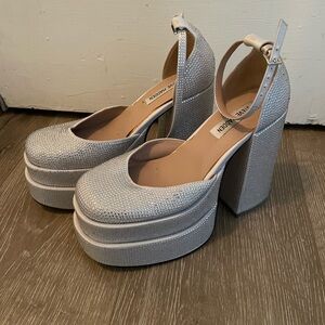 Steve Madden Glittering Silver Platform Shoes